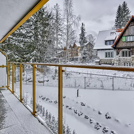 Mariental Residence, Sun & Snow Apartament *